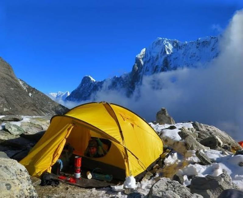 wielki szlak himalajski z namiotem Marabut Bartosz Malinowski